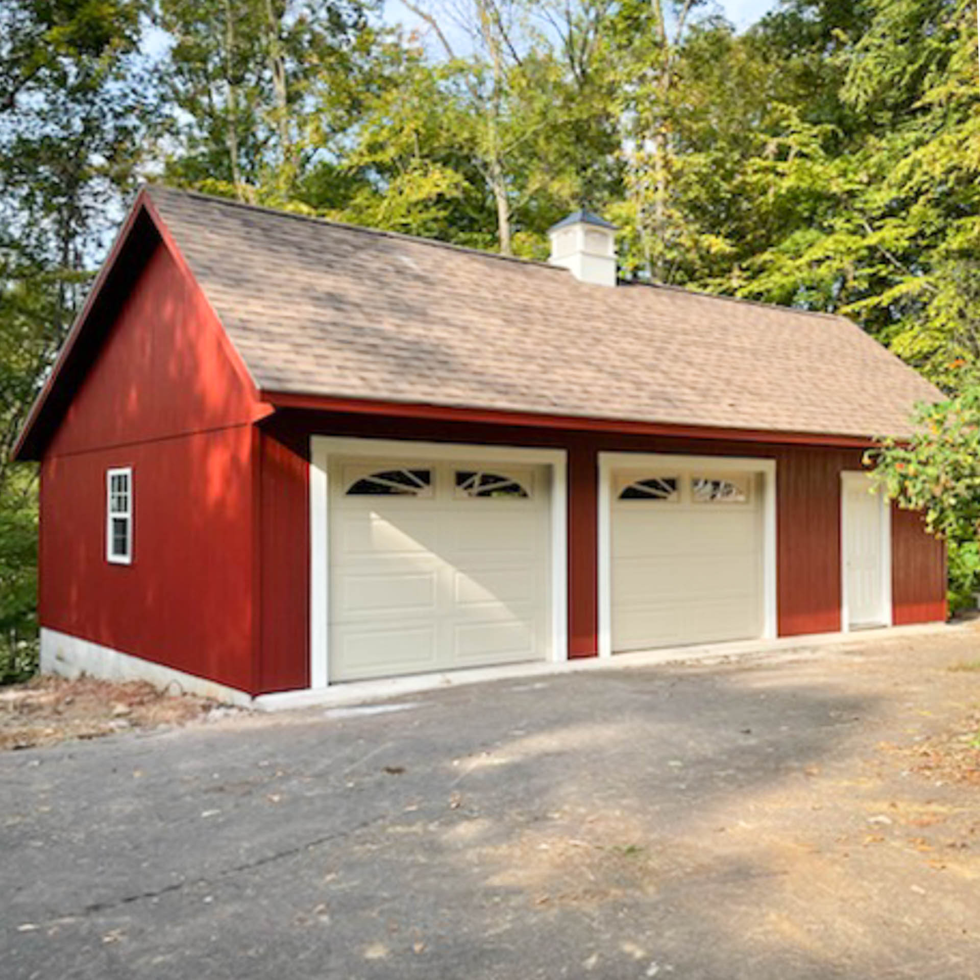 2 car saltbox garage 2