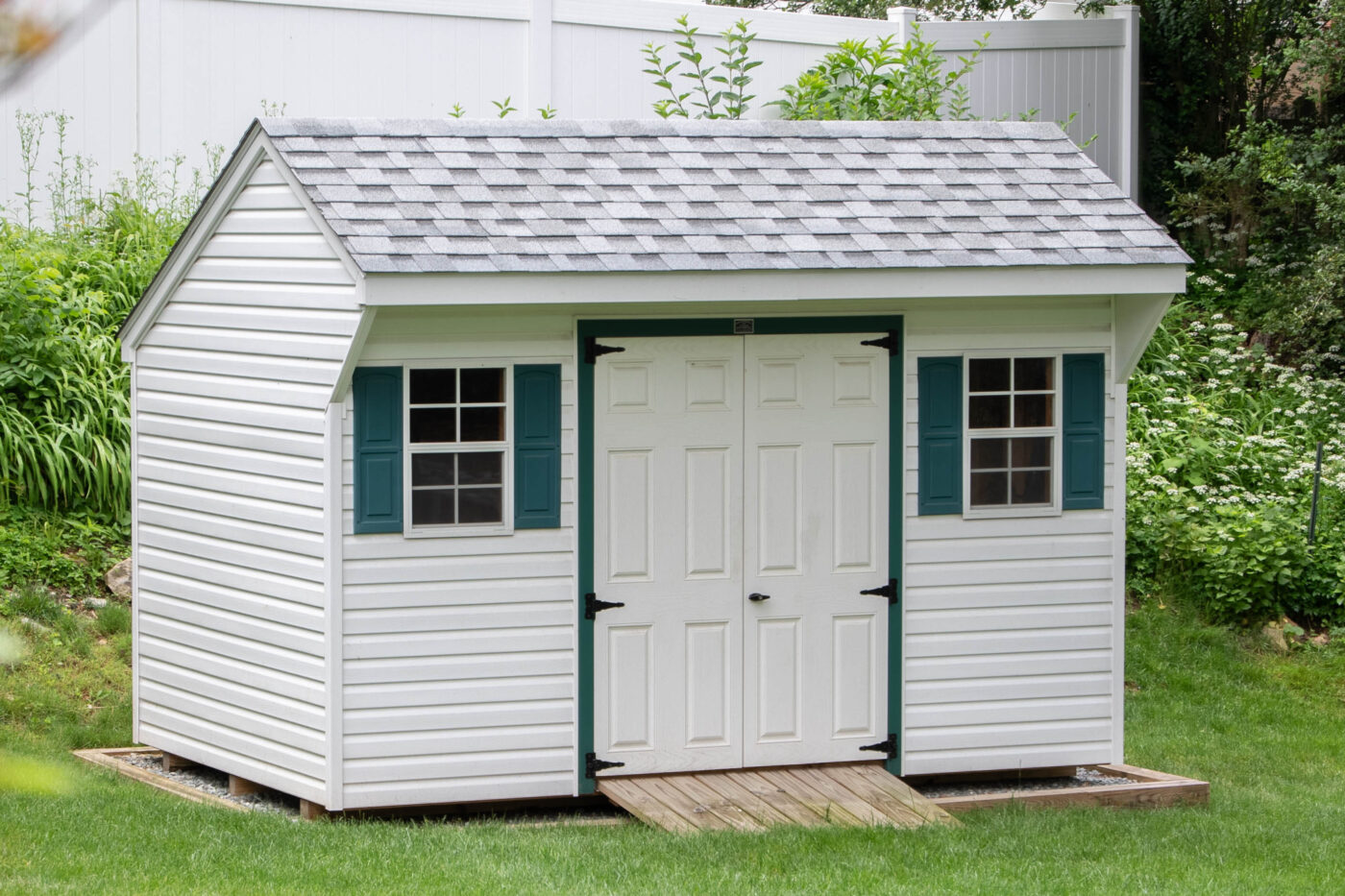 A shed kit in Sheds Unlimited's Saltbox style